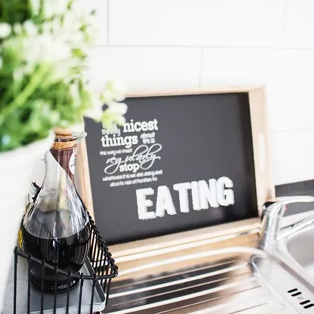 The Townhouse 아파트